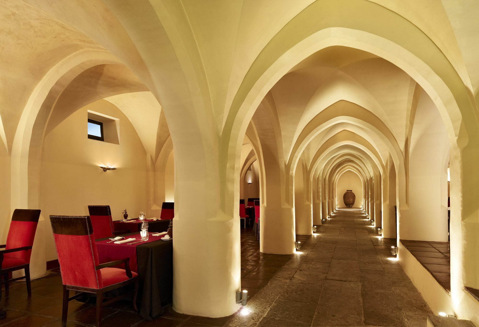 Convento Do Espinheiro, Historic Hotel & Spa Évora Eksteriør bilde The restaurant
